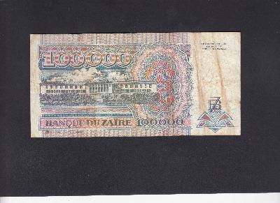 Beschrijving achterzijde: BUILDING